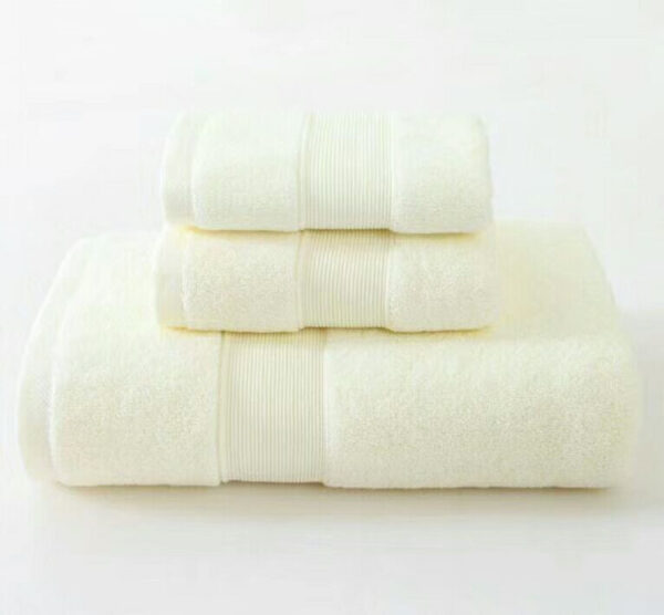 1631856033998.jpg Luxury Pure Cotton Bath Towel – Soft, Extra‑Thick, Highly Absorbent