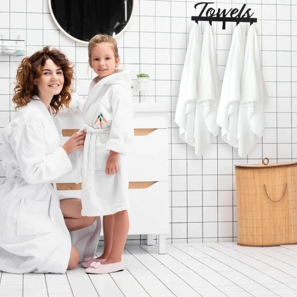 S07fa8be6206b45588f5ac87e2b842245R.webp all‑Mounted Bathroom Towel Rack with Hooks – Modern Metal Towel Holder for Home Décor