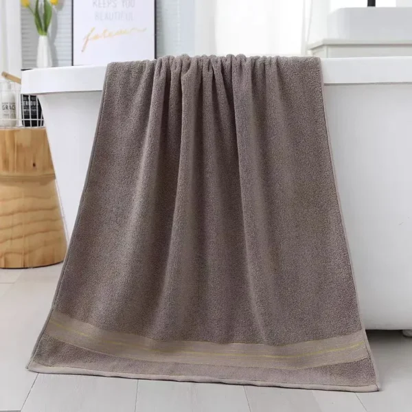 S2410f192c8b147978d50f66f42f0c37de.webp Large 100% Cotton Bath Towel 70×140cm Thick & Absorbent