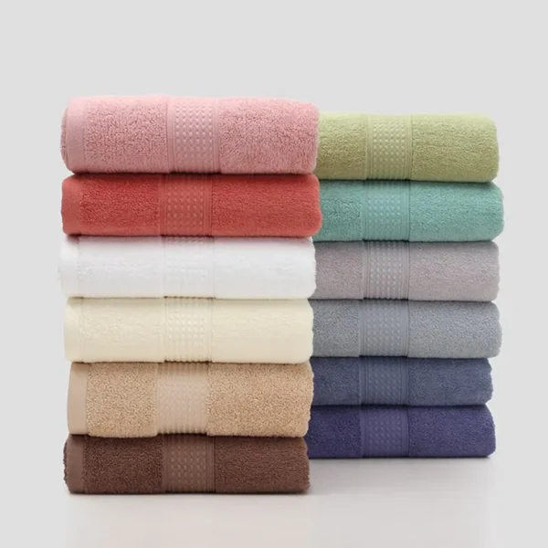 S9d80b8714d5f4c4e8f58e6e27eb357fco.webp Soft 100% Cotton Bath Towel Set – Super Absorbent 3‑Pack